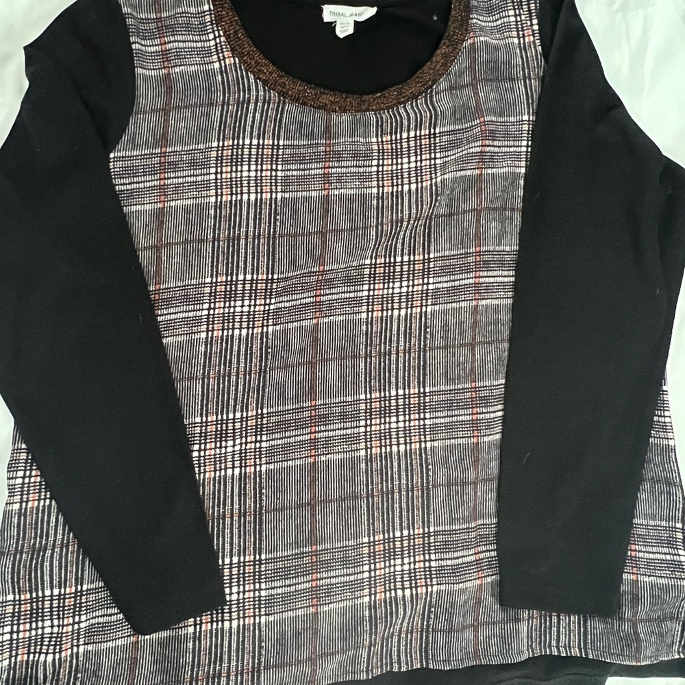 Tribal Plaid Blouse with Black Sleeves XL